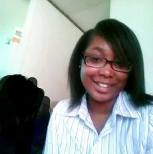 Meet your Posher, Lakeisha